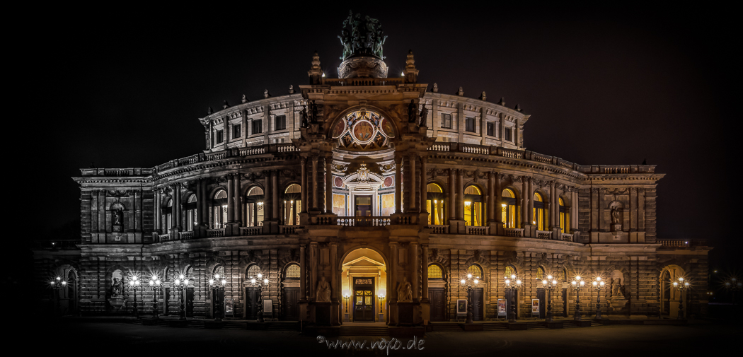 Semper-Oper  -  Noyvo Fotografie Dresden